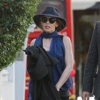 Kylie Minogue sporting a hat and sunglasses photos | Picture 75424